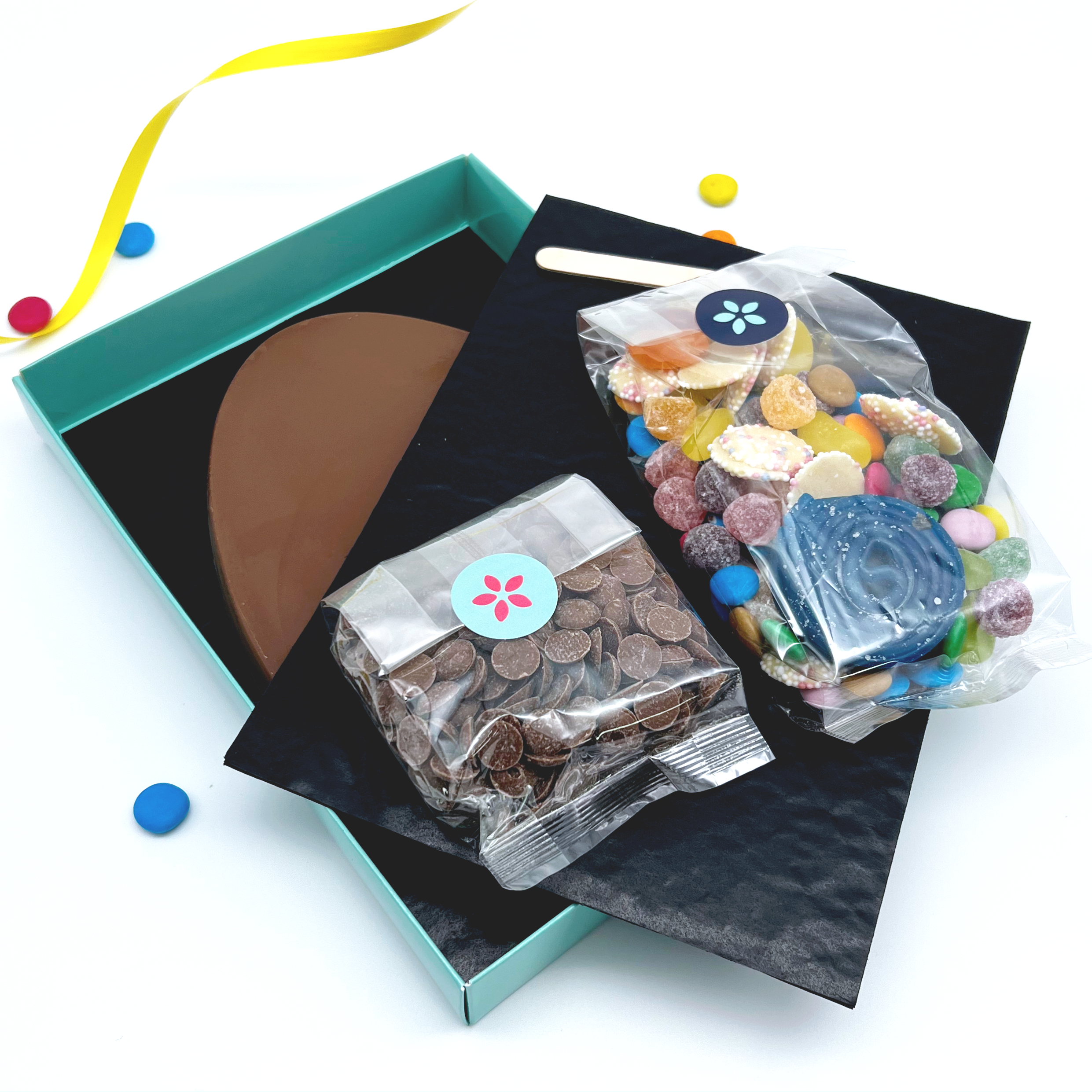 Large Chocolate Easter Egg Decorating Kit - Image 3